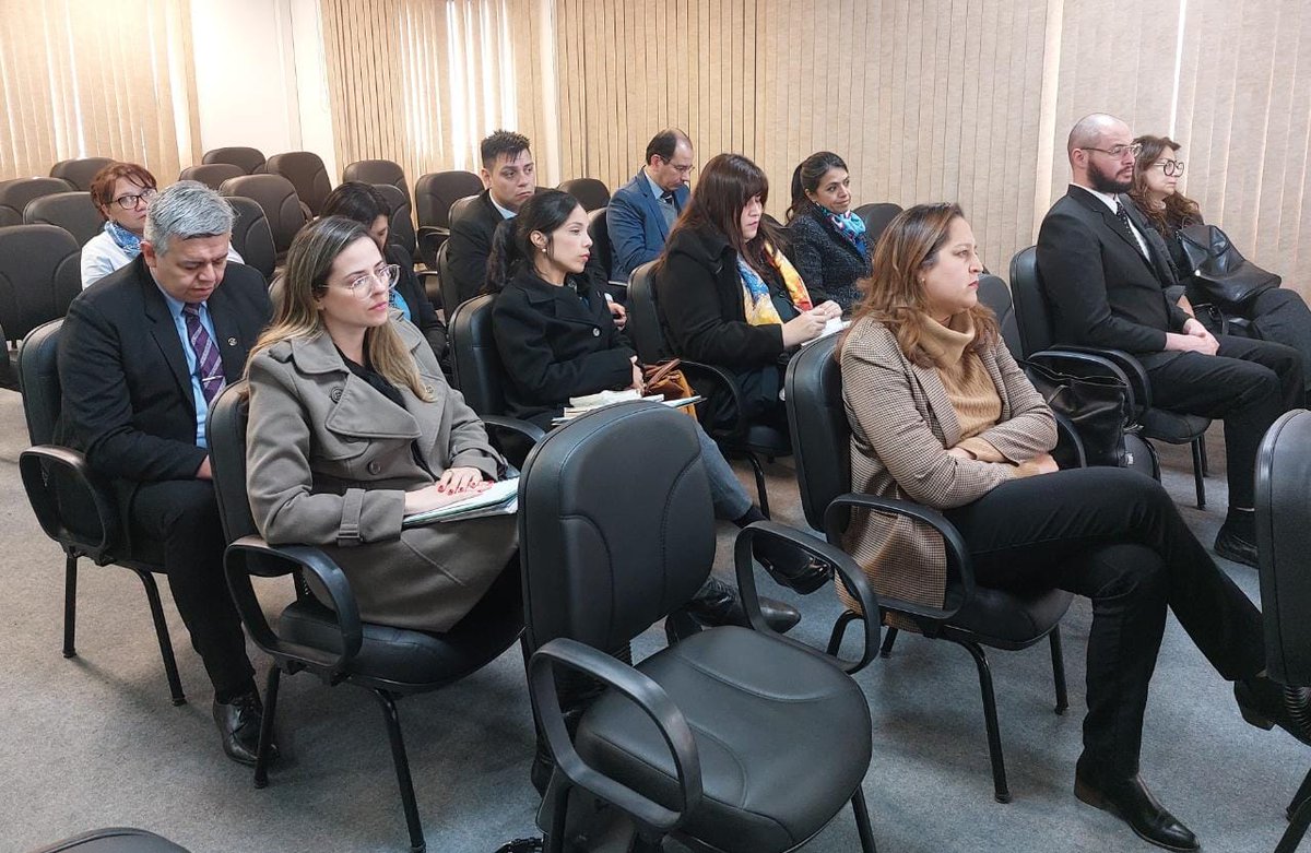 MDP_py's tweet photo. El Instituto Técnico Superior de la Defensa Pública organizó el “Curso de Derechos Culturales y Acceso a la Justicia Intercultural”, dictado por la jurista y especialista en #DDHH, Esther Prieto. 

La capacitación se realizó en el marco de la #REDPO. https://t.co/4z2s53faYU