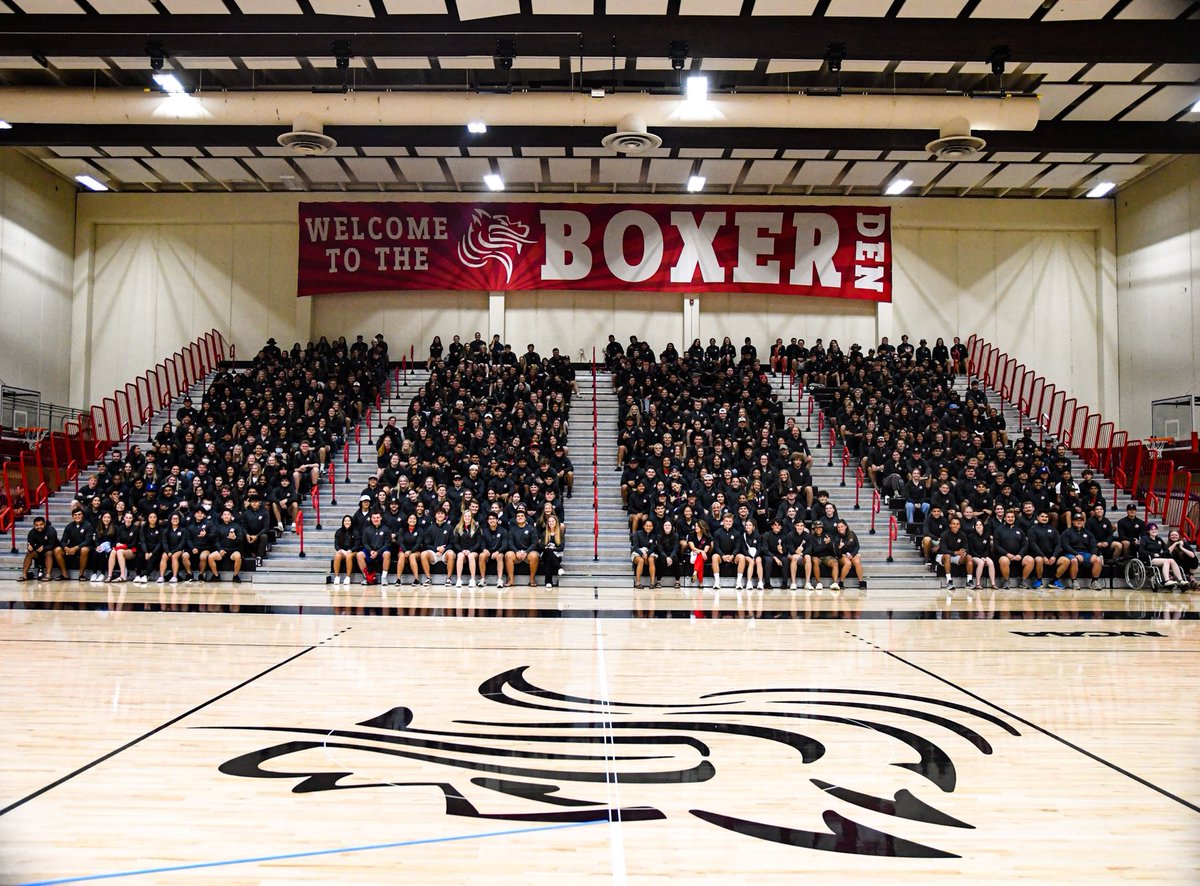goboxers's tweet photo. Over 500 student-athletes gathered in the Stoller Center last night for the All-Athlete Welcome. So great to see all of our Boxers together!

#GoBoxers https://t.co/FPyFlZUhPq