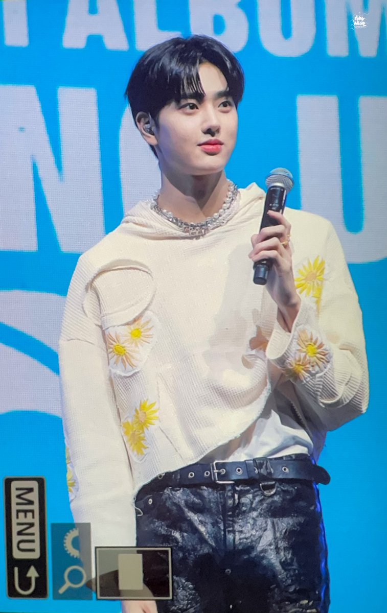 EunchanBrazil's tweet photo. 📸 29.08.22 | Eunchan durante o showcase 

[1/3]
@TPST__official @TPST_twt #템페스트 #TPST #TEMPEST #EUNCHAN #은찬 https://t.co/GH3rqcoksE