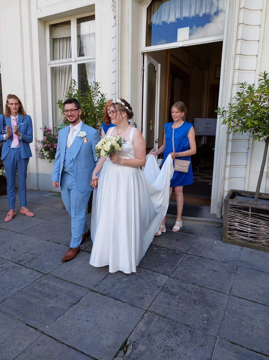 Italianclownz's tweet photo. So our good friend @gregorygoyvaert got married and if you would like to donate towards anything he may need you can do so here https://t.co/rdcCtQmOWa Congrats #Flamish ! https://t.co/S6gMWGvKRv