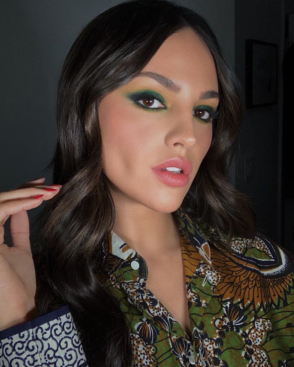 best of eiza gonzalez (@eizarchive) on Twitter photo 