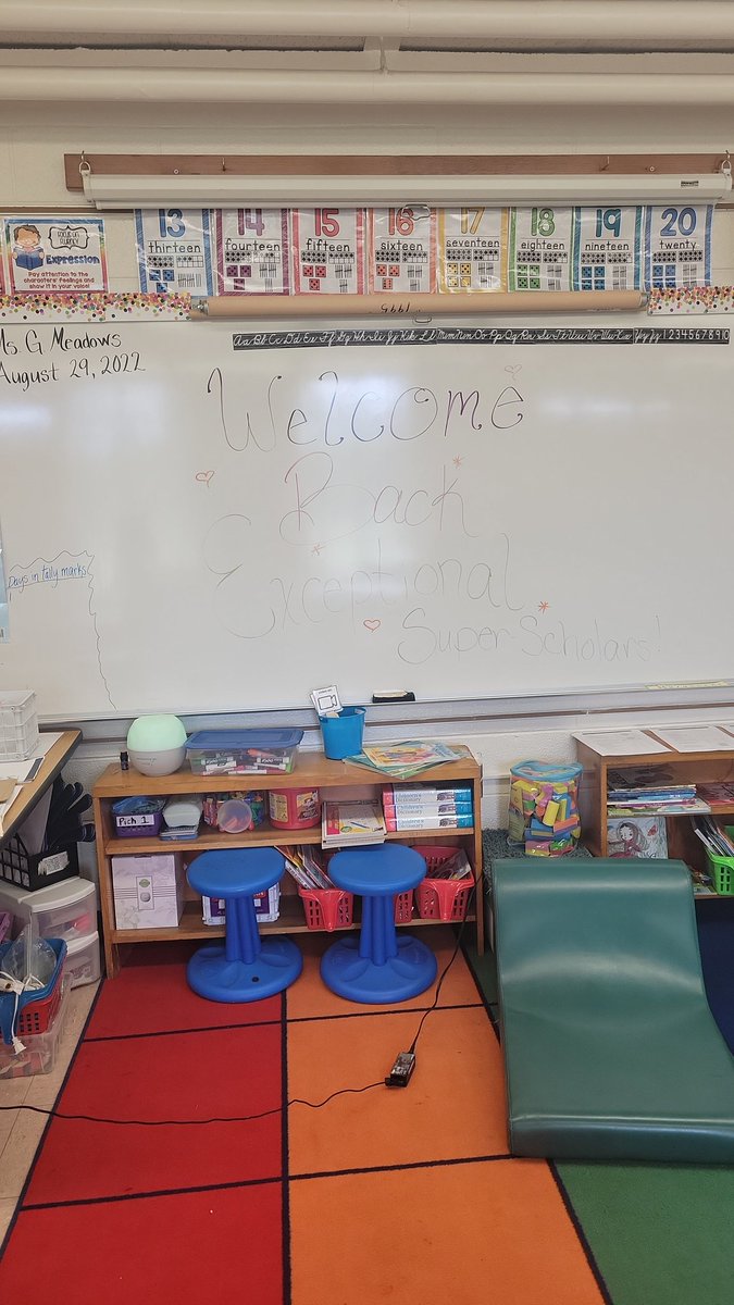 GMeadowsECR's tweet photo. #BeginWithTheEndinMind #MCES #ECTeacher #GoalSetting
First day/week of SY22-23. I have the same super scholars year to year (unless they move), so we spend the first few days setting a firm foundation of SMART goals and identifying strengths! Scholars can write or draw it out. https://t.co/yG2MTUkBrZ