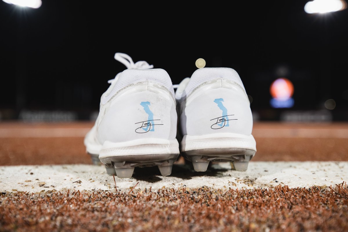 AUProSports's tweet photo. On to the next chapter ❤️ https://t.co/yfx1fuh1R4