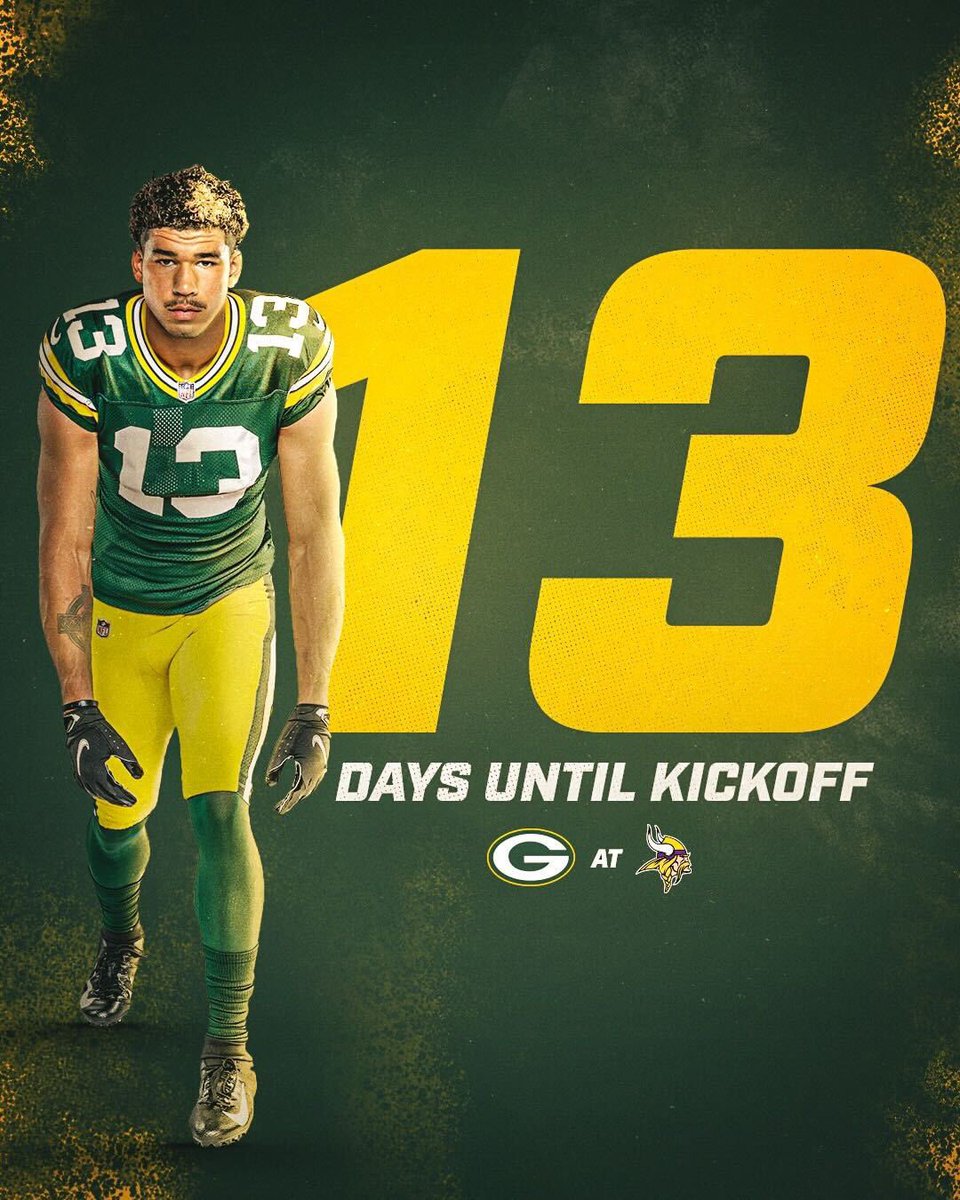 packers's tweet photo. The clock is ticking on Week 1 🕐🦎

@AllenLazard | #GoPackGo https://t.co/oCc2zJuHPK