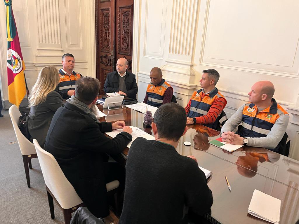 Hoje (29/08), no Palácio Piratini, em Porto Alegre foi realizada a primeira Reunião do Comitê Gestor do SIMA.