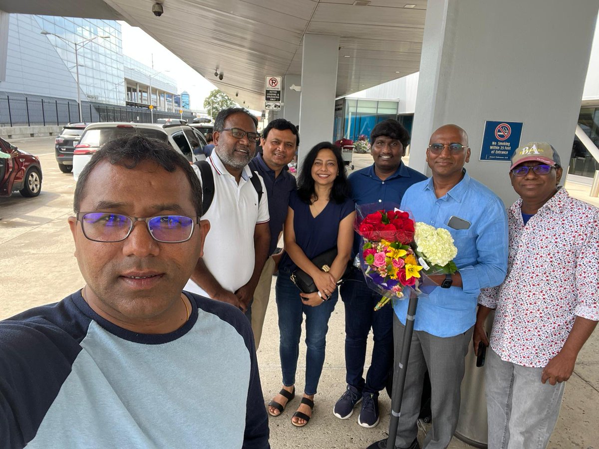 RSP4BSP's tweet photo. అమెరికా పర్యటనల్లో ఉన్న BSP తెలంగాణ రాష్ట్ర అధ్యక్షులు డా.ఆర్.ఎస్ ప్రవీణ్ కుమార్ గారు మరియు వారి బృందం నేడు మిచిగాన్‌లోని ��ెట్రియాట్‌లో  పర్యటిస్తున్నారు.!
#rsp4telangana 
#RSPinUSA 
#IamRSP 
@RSPraveenSwaero 
@rayadasm https://t.co/rVl238uWol