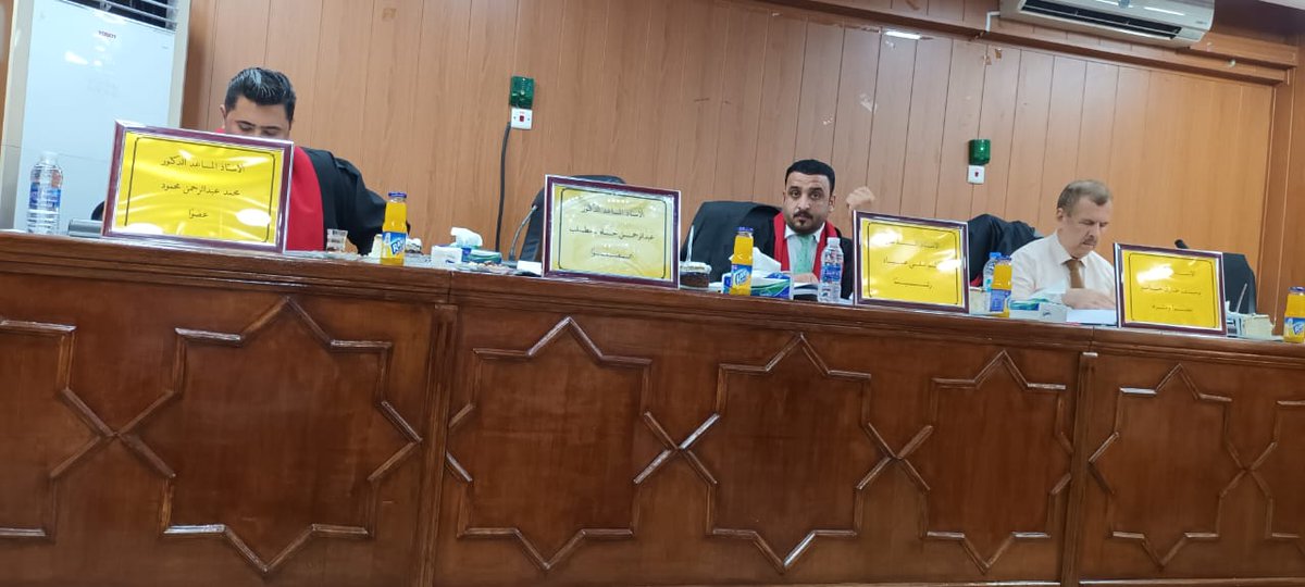 MythmBad's tweet photo. اليوم خلال رئاستي للجنة مناقشة رسالة ماجستير، كلية الامام الاعظم في بغداد... https://t.co/27kZbDOrxn