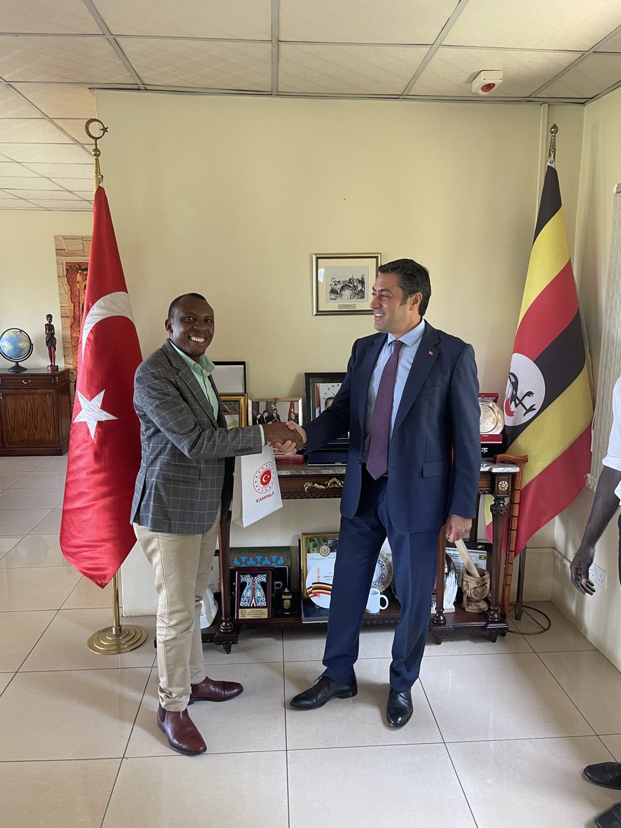 TugumeNelsonO's tweet photo. Today discussion with the Ambassador Karem and ⁦@MauriceMugisha⁩ on coffee value addition, market access with niche global markets for premium prices  for increased incomes and foreign exchange ⁦@FrankTumwebazek⁩ @ https://t.co/zXDwq9yRSa