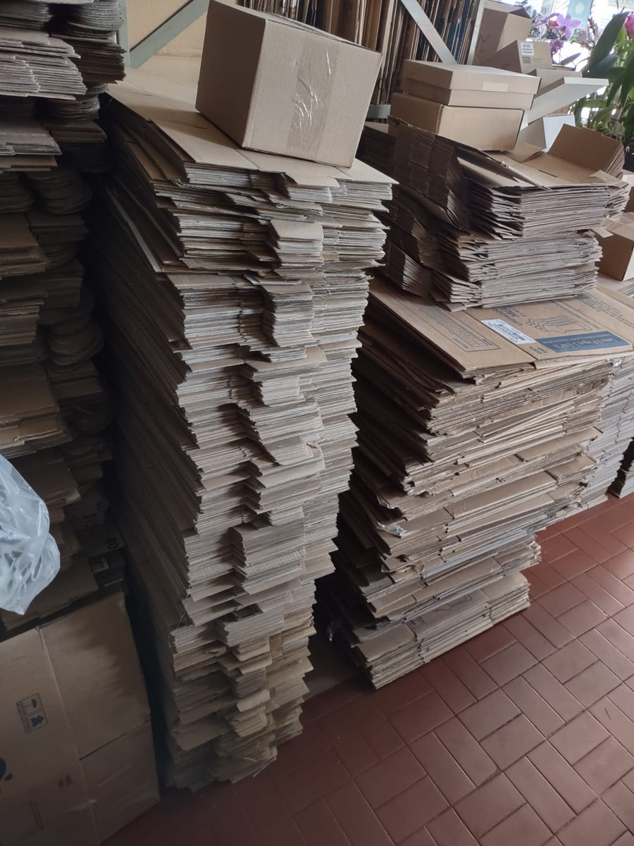 CacadorL's tweet photo. caixas de papelão: caixas para envio correios - 19 9 8407-3337 Sumaré SP https://t.co/5JPiexOt4k 
 caixas, caixas para envio correios, correios, envio, SP, sumare, sumare sp https://t.co/ah9fCPBcaV