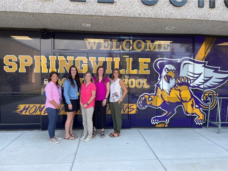 SpringvilleGrif's tweet photo. Coming to an SGI school near you … 🍎

We welcomed our new hires to SGI today for orientation! Join us in welcoming: Amy Ramey, Molly Gowin, Alexandra Vance, Karen Leatherbarrow, Amanda Punaro, and April Kovacik! 

#RedefiningRural #SGIStrong https://t.co/IGjWQDOJb8