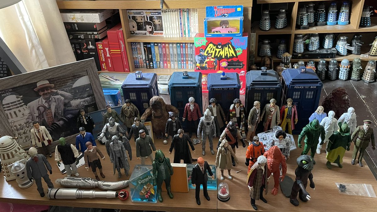 JR1991JR's tweet photo. Seeing as everyone else is here is my collection, might have to be more than one post so 🧵thread1/2

#DoctorWho #DoctorWhoCustomFigures #DoctorWhoCollection https://t.co/0ytVwXdNpS