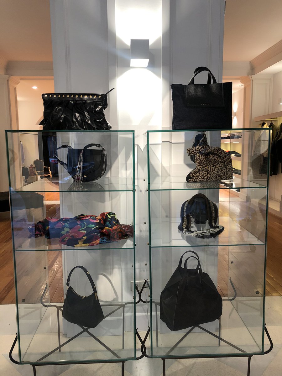 MariaAlonsoPna's tweet photo. Nuevos #complementos top!! 🔝🤩 #boutique #mariaalonso #pamplona #navarra https://t.co/Fdc6UKkQag