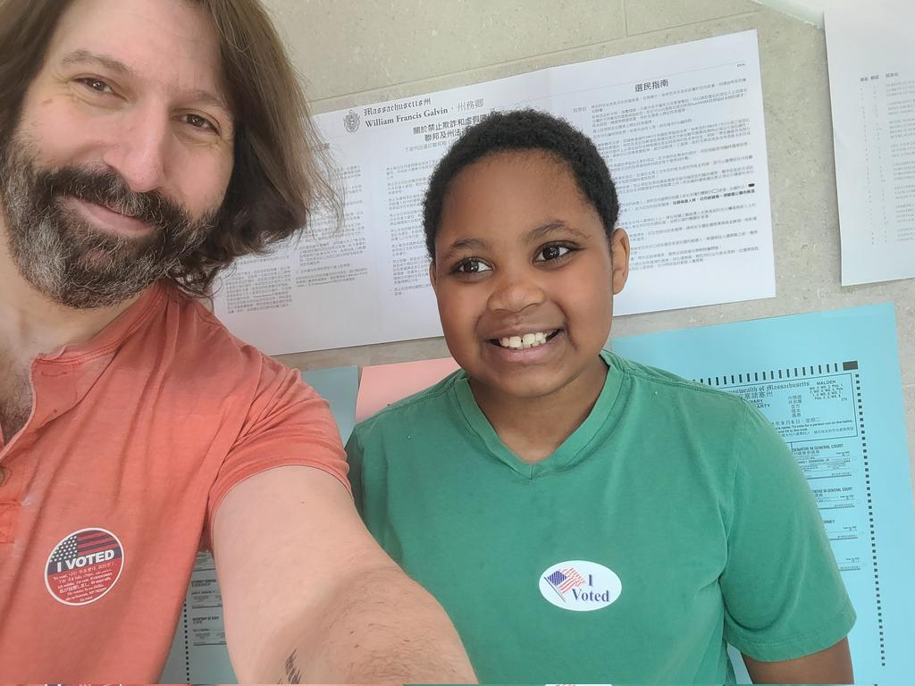 MatHelman's tweet photo. Carson wants to remind you that early voting in the #mapoli primary is now open.

I want to remind you to cast your primary ballot for:
#MAGov: @SoniaChangDiaz
#MALtGov: @TamiGouveiaMA
#MASoS: @Tanisha4MA
#MAAG: @qpalfrey
#MAAuditor: @cdempc

🗳 https://t.co/1GIvqsOHed