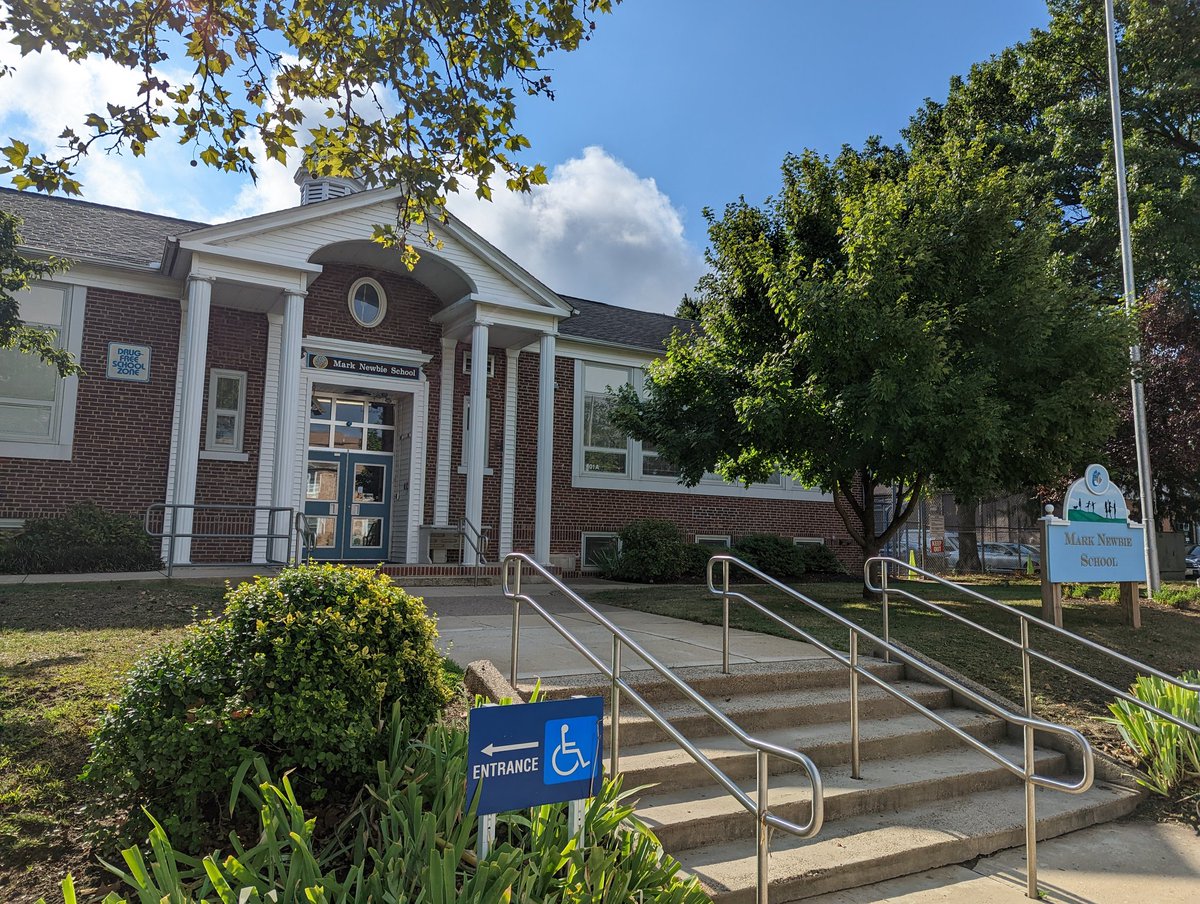 Mr. Hartung tweet media