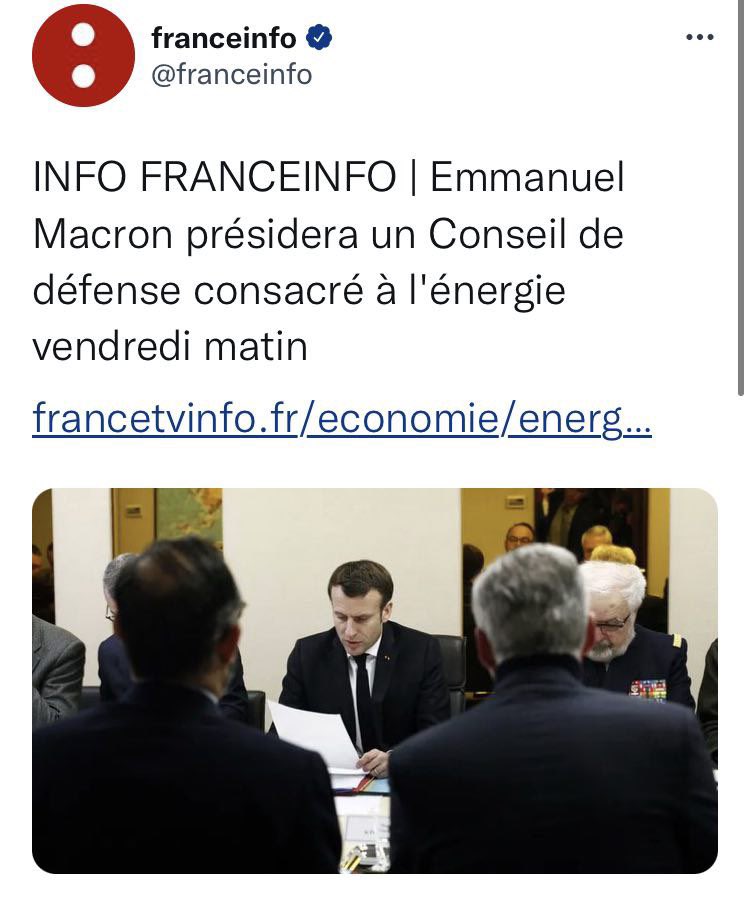 MathildePanot's tweet photo. Menace de 49.3, refus d’@Elisabeth_Borne de se soumettre au vote de confiance devant le Parlement et maintenant de nouveau le conseil de défense! 
Vive la démocratie à la sauce Macron ! https://t.co/1f3EwSXbkH