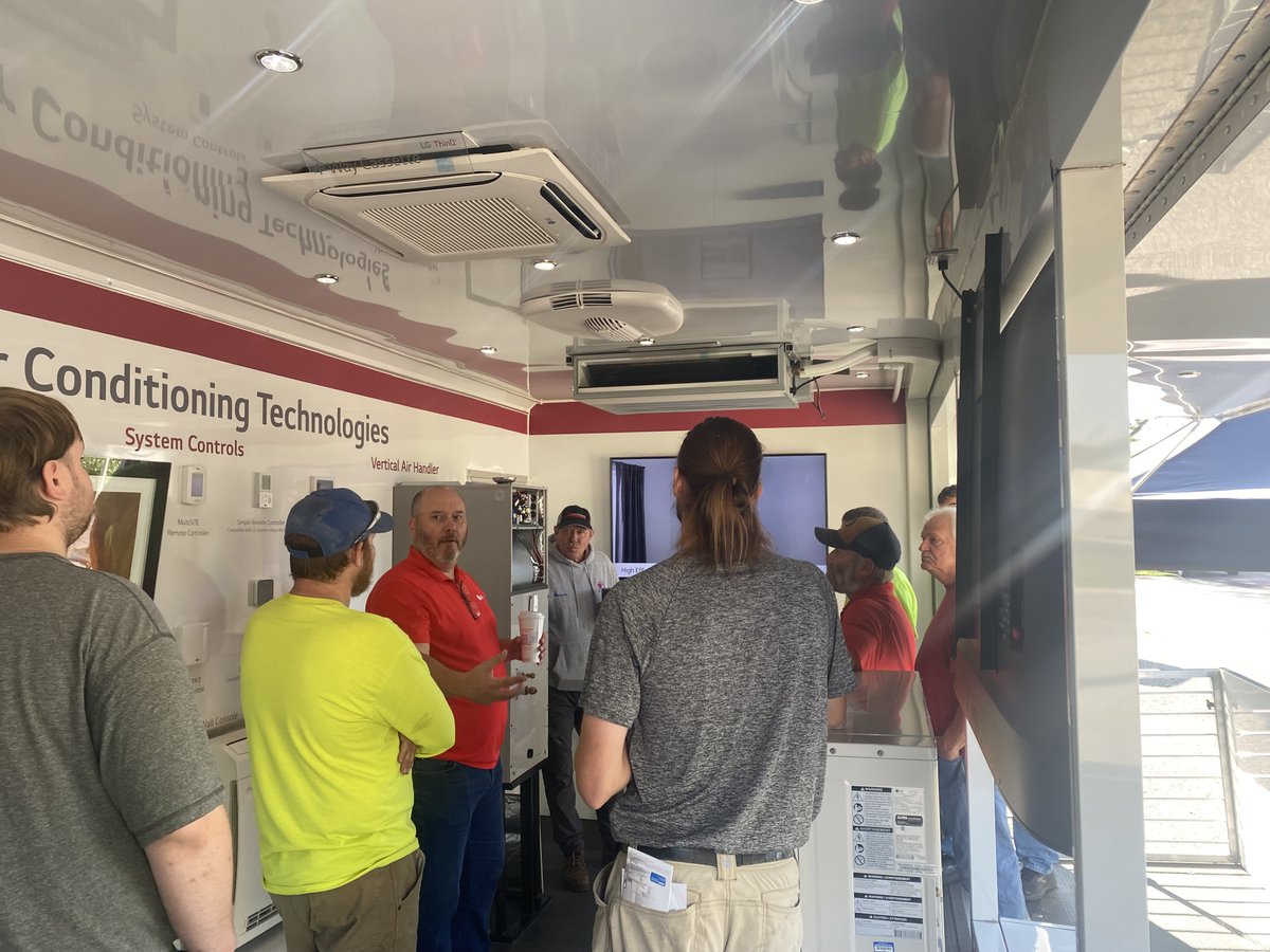 LGHVACUSA's tweet photo. Another great LG Residential Roadshow event with SPS, where we were joined by their customers in Mankato MN to showcase LG’s leading-edge HVAC solutions. Thank you to SPS' Matt Neubauer, Bobby Becker and LG’s Charlie Elliott! #LGRoadshow https://t.co/yL3CArbytn