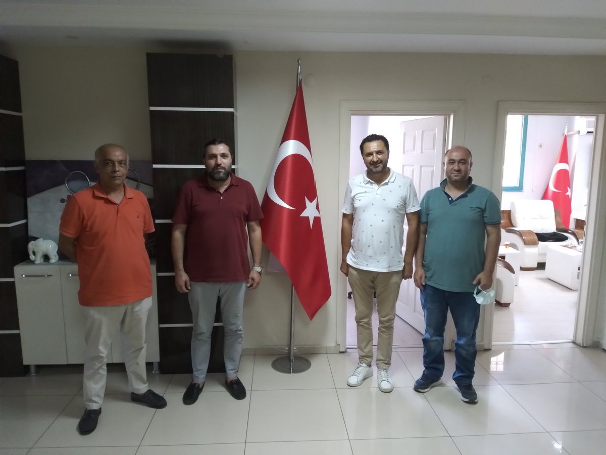 .<a href="/yuregiredeva/">DEVA Partisi Yüreğir İlçe Başkanlığı</a> Olarak <a href="/CCumed/">ÇUKUROVA MEDİKALCİLER DERNEĞİ ( CUMED )</a> Başkanı Sn <a href="/OuzAkkaya9/">Oğuz Akkaya</a> 'yı Ziyaret Ettik. Misafirperverliği İçin Kendisine Teşekkür Ederiz.

#DevaSağlıkta

<a href="/devapartisi/">DEVA Partisi</a> <a href="/alibabacan/">Ali Babacan</a> <a href="/hatipoglupaysun/">Aysun Hatipoglu Potgieter</a> <a href="/emin_ekmen/">Mehmet Emin Ekmen</a> <a href="/seyda_73/">Muhammed İkbal Seyda</a> <a href="/adanayadeva/">DEVA Partisi Adana</a> <a href="/sadullahkisacik/">Sadullah Kısacık</a> <a href="/MilliHamza/">Hamza Milli</a> <a href="/yuregirdeva_kpb/">Deva Kadın Yüreğir</a> <a href="/YuregirGencDeva/">Yüreğir Genç Deva</a>