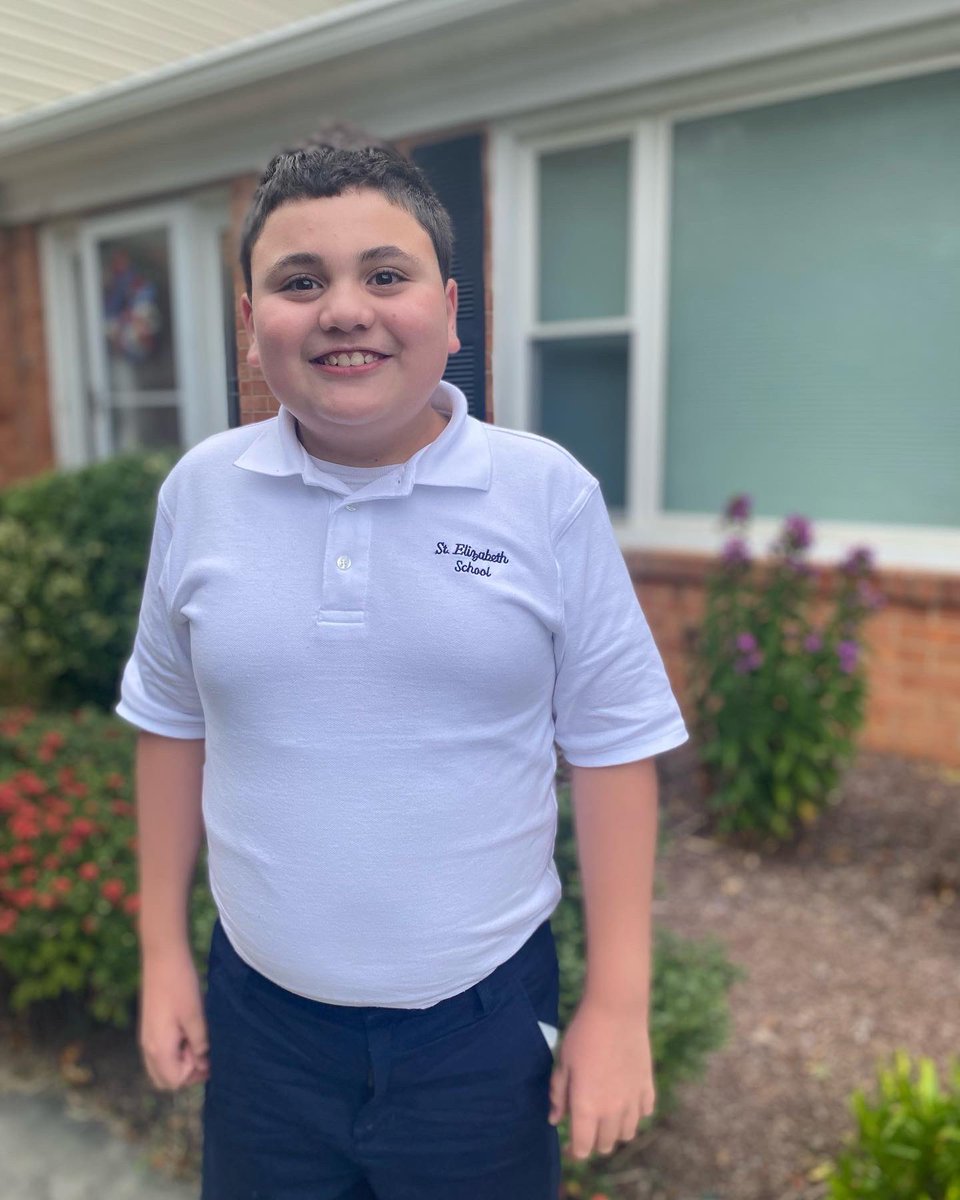 PKBurchick's tweet image. #firstdayofschool 8th and 3rd grades. Looking forward to seeing these two learn and grow 📚✏️🥰@rlburchick