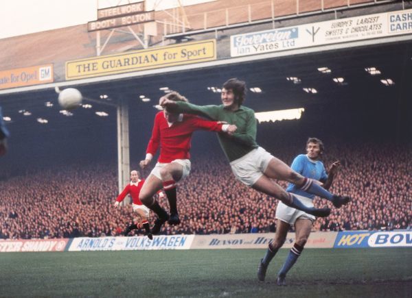 robertmdaws's tweet photo. #JoeCorrigan. Quality goalkeeper for #MCFC . Three times 'player of the year ' at City. @wozza64mcfc https://t.co/R8Yyv2h2P1