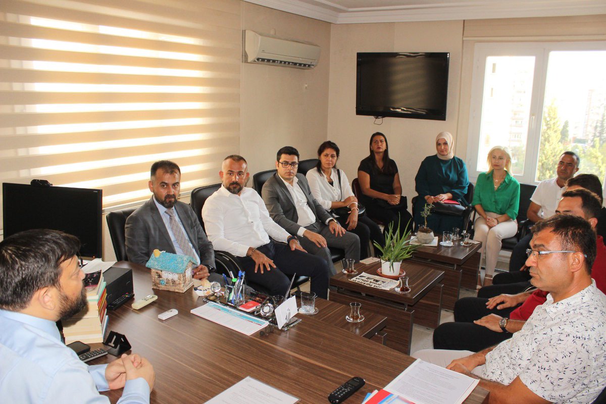 Genel Müdürümüz Sn. Cem URALDI başkanlığında Genel Müdürlüğümüz çalışma grubu ‘İl Performans Değerlendirme Çalışması’ kapsamında Adana iline ziyaret gerçekleştirdi. 

<a href="/tcailesosyal/">T.C. Aile ve Sosyal Hizmetler Bakanlığı</a> 
<a href="/deryayanikashb/">Derya Yanık</a> 
<a href="/adanaashm/">Adana Aile ve Sosyal Hizmetler İl Müdürlüğü</a>