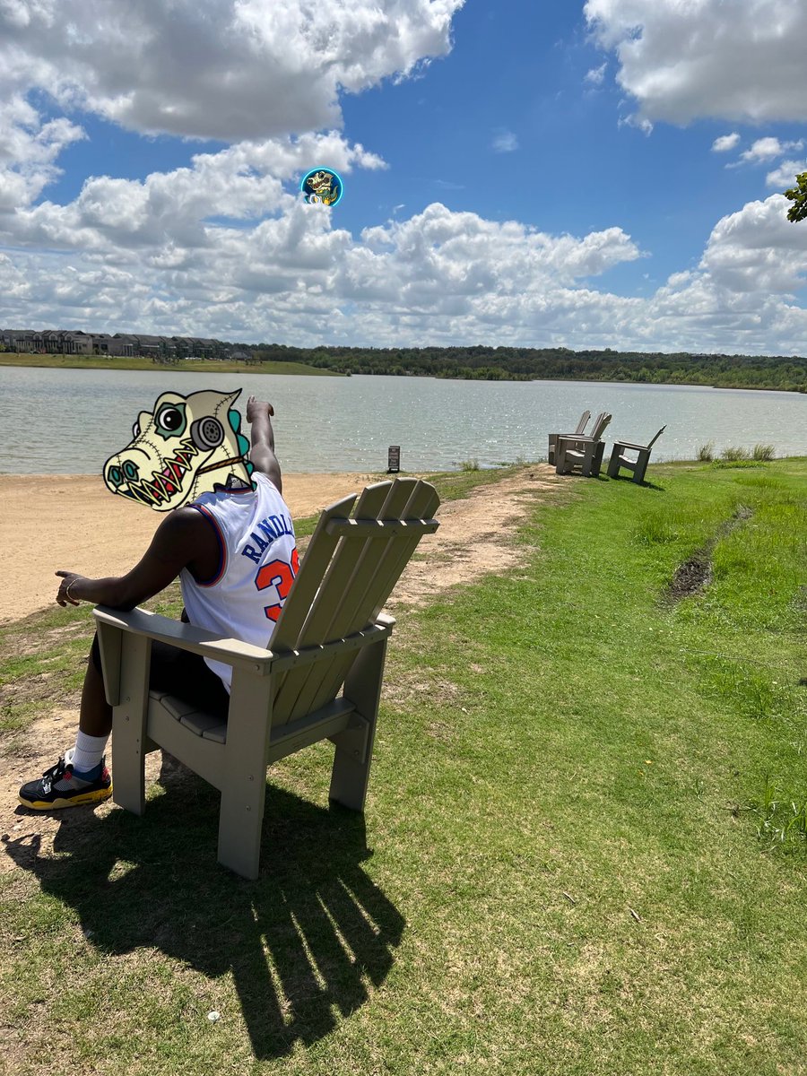 ScareCROcoin's tweet photo. @1goonrich Silver lining behind every cloud. ⛅️ https://t.co/NhWDpoKosZ