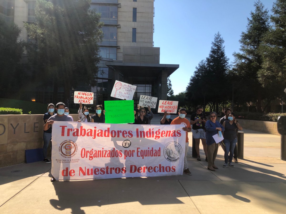 melissamyrna_'s tweet photo. It’s not everyday you hear English, Spanish &amp; Mixteco at a press conference. @FresnoBee @fresnoland story to follow on why some immigrant rights/farmworker advocacy groups are calling on @AlexPadilla4CA to oppose the farm workforce modernization act. https://t.co/cDHY7qTLrE
