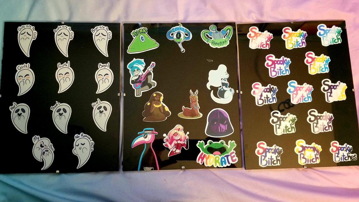 EricaMac888's tweet photo. BACK TO CAPER CON BABY 🤩
I don’t know how many who follow me in live in NS or know about the Cape Breton sci-fi convention but I’ll be there selling buttons,stickers and prints including some new stuff that isn’t in the shop just yet #capercon #capercon2022 #selfpromo https://t.co/i0bp7CoKL7