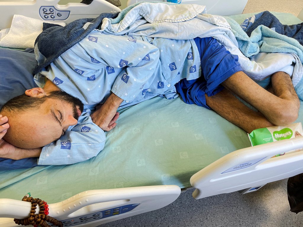 “In imminent danger of dying.”

EU calls for release of Palestinian hunger striker Khalil Awawdeh, who is in Israeli detention without trial or charge aje.io/azbnw1
