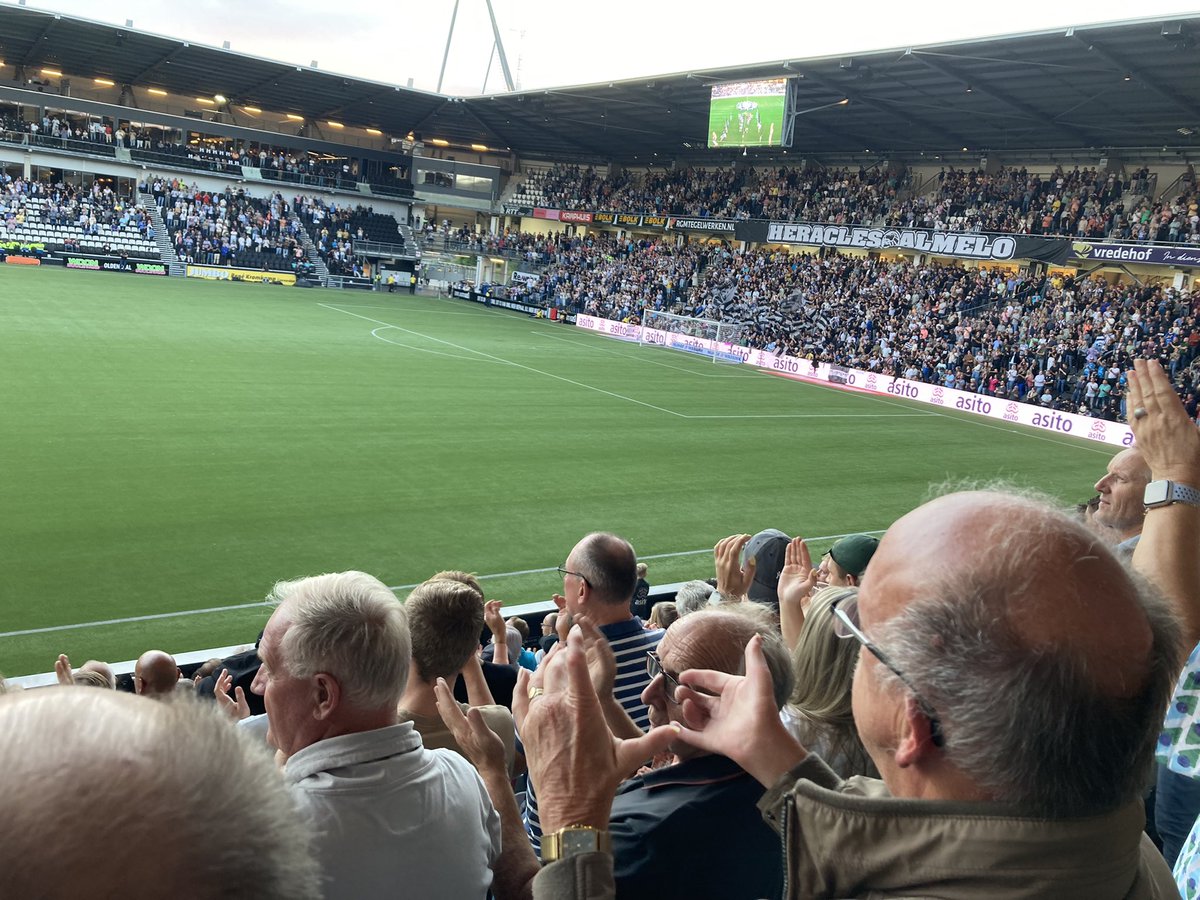 Martijn Kl. Haarhuis tweet media