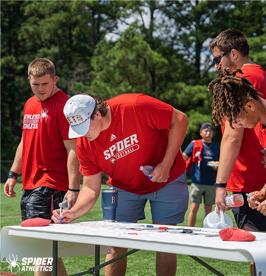 SpiderAthletics's tweet photo. The first @spiders_saac #RedEvent of the year was this weekend and it was one for the books!! We ❤️ Spiders supporting other Spiders🕷️

Many Spiders, One🕸️!

#OneRichmond | @SpiderSoccer https://t.co/P6XnuwSZKK