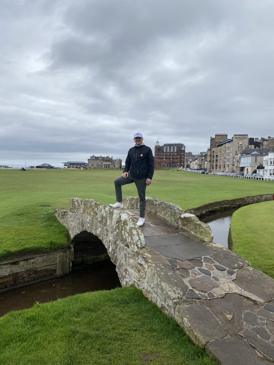 ryansogle's tweet photo. 4am queue for @TheHomeofGolf ✅
First tee nervy chunk shot ✅
Obligatory Swilcan Bridge photo ✅
One of the most memorable rounds ever and a 78 to boot! 😎 https://t.co/FB8ZGxLpv1