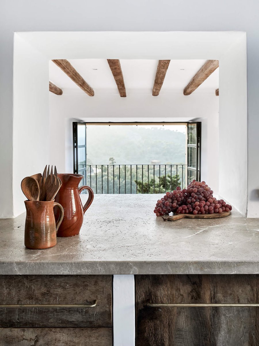 NATALIALABEL's tweet photo. An organic Mediterranean villa in Mallorca. Stunning. https://t.co/Pe3FYSqQ1d