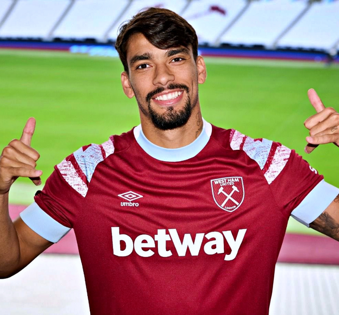 FbWPUzKXkAA1ZwO?format=png&name=small