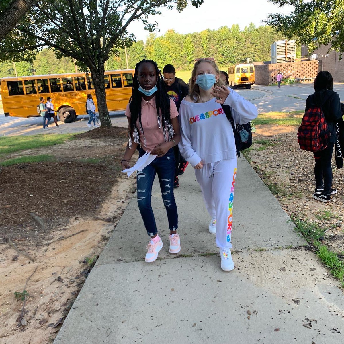 Allen Middle tweet media