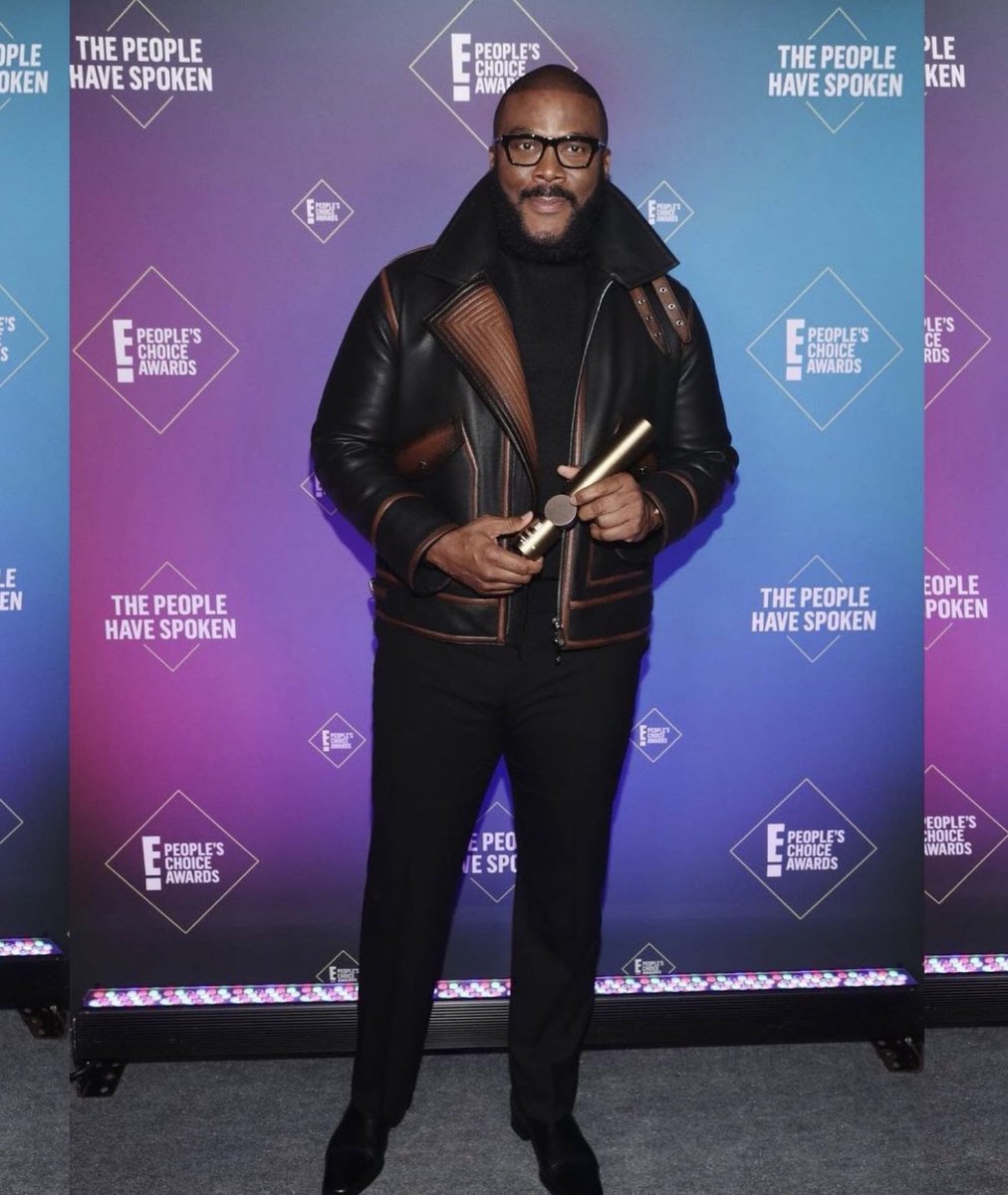 NtokozoMg's tweet photo. This is a #TylerPerry stan account now. I want God to bless this black man abundantly. Give him everything he wants Lord!! 🙏🏿 He made sure that a Royal Prince, his wife and a little baby were protected..#HarryAndMeghan #BabyArchie https://t.co/uDmRBdpx31
