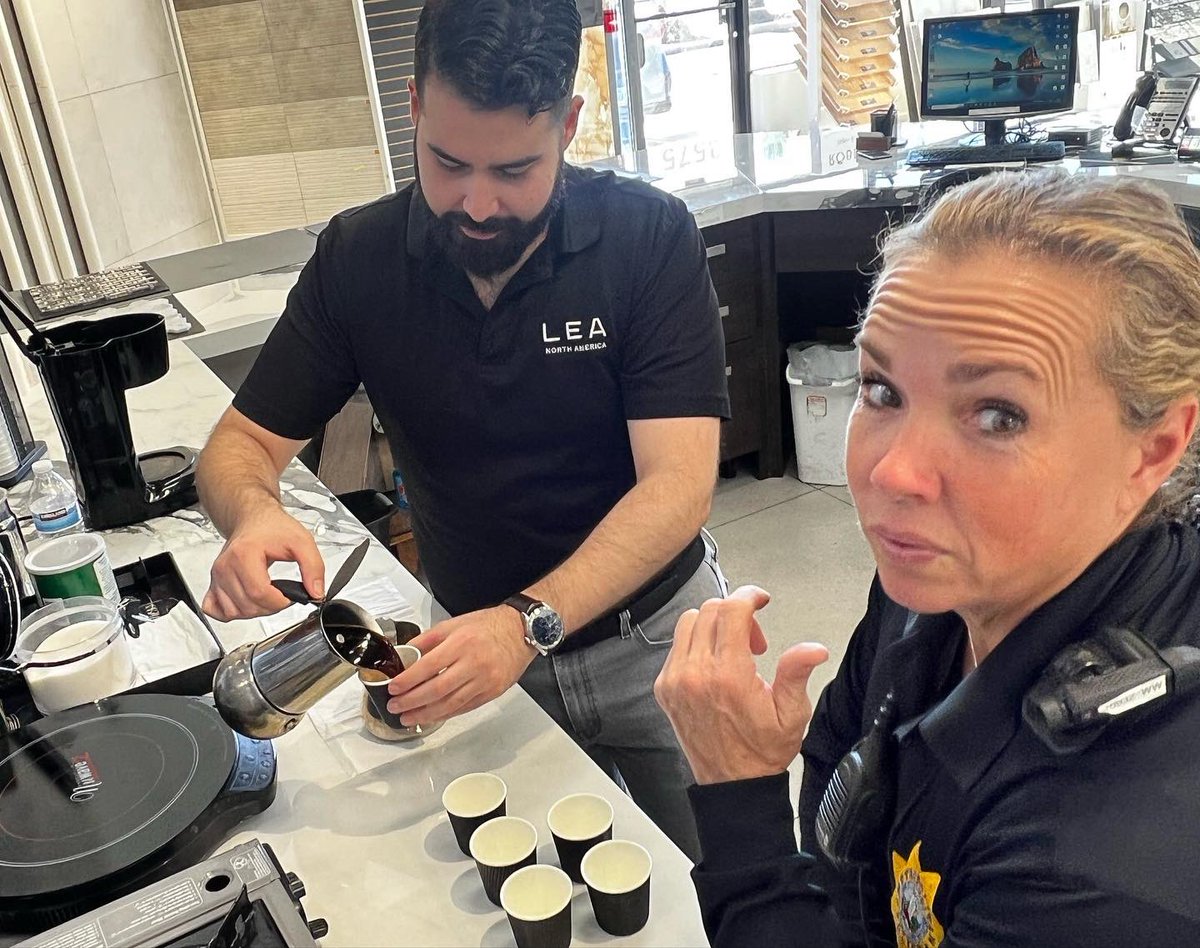 fukuburger's tweet photo. Got to introduce these amazing officers of @lvmpdsvac @lvmpd to another local Spring Mountain legend, David Diaz of @PacificWestFlooring… and his famous Cuban coffee. The outreach from Metro to the local businesses in #ChinatownLV is on another level. #LvCommunity https://t.co/nsY7ZORpgk