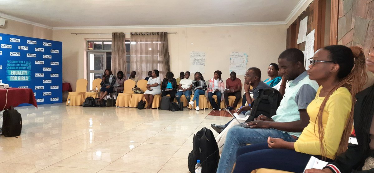 PlanZimbabwe's tweet photo. Young people are leading creativity &amp; innovation under the Safer &amp; Inclusive Cities (SAIC) project being implemented by
 @planzimbabwe &amp; project partners including @ZizoMotion @mbilez24zw @youthensemble. The partners held a project start up workshop in Kwekwe. #DANIDA https://t.co/kqzTh4kL05