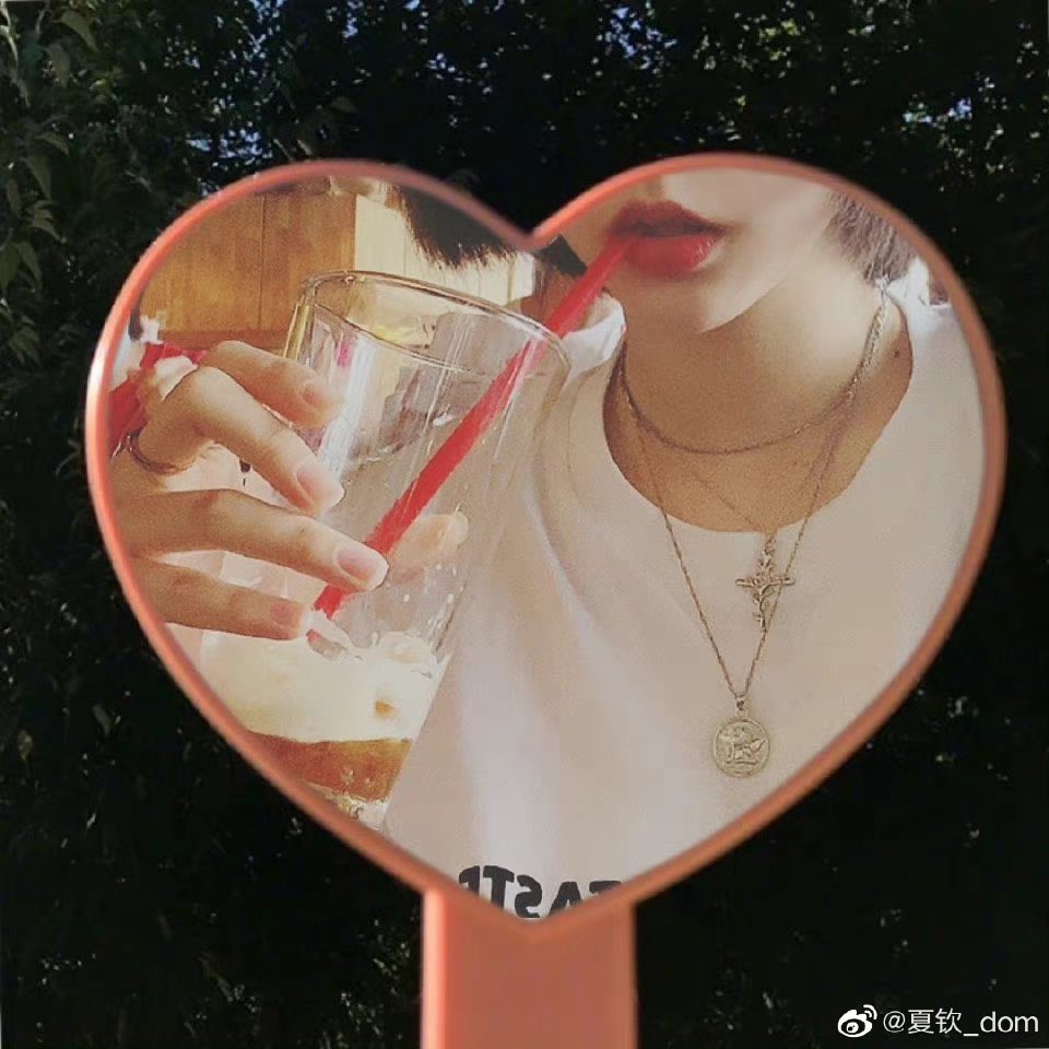 _TsingSummer_'s tweet photo. 回看旧照片 20年真的很开心 各种意义上 https://t.co/AOzfw7j0uk