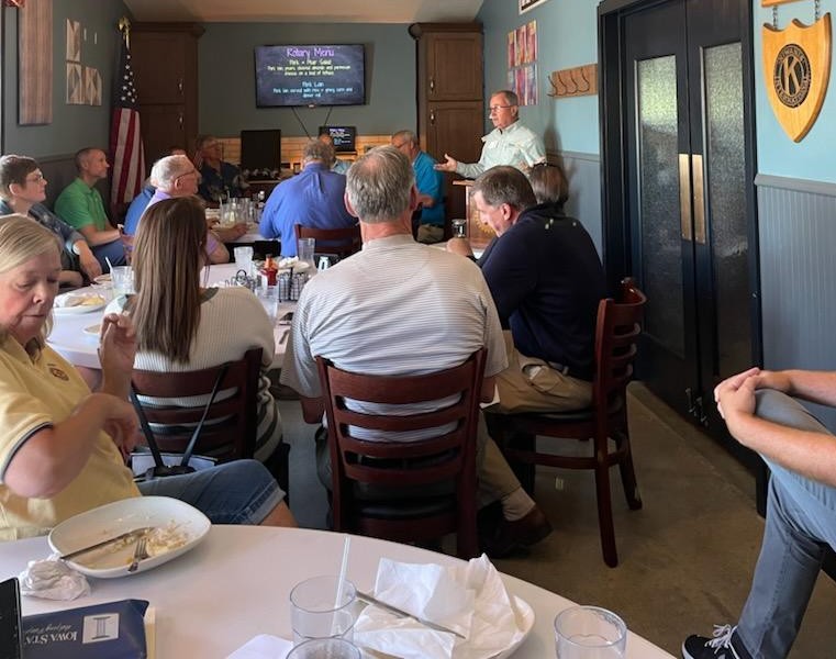 5970Rotary's tweet image. District Governor Don Meyer made his first Club Visit on Monday, August 29 to the Algona Rotary Club.  He is pictured here with his wife, Kris, Assistant District Governor Nancy Anderson, and Algona Rotary Club President Rexanne McEnroe.
