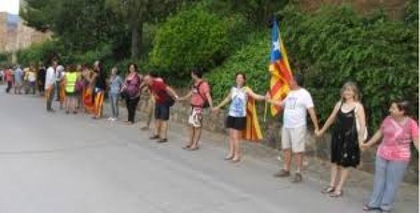 AngeletsTerra's tweet photo. Perquè no fer una #ViaSenseFrontera festiva i revendicativa de Banyuls de la Marenda a Espolla, el 7 de novembre de 2022 (tractat dels Pirineus), per demanar l'obertura del #colldeBanyuls? Els #AngeletsdelaTerra fan la proposta. Qui s'apunta? https://t.co/ZhKAal4MDm