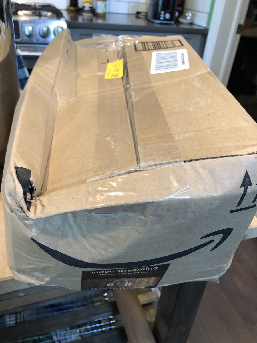 RepofRaefen's tweet photo. Hey @amazon is this the way you roll? Not a good look you know what I’m saying? Do better! #realcustomerservice #customercarecounts #Accountability https://t.co/TD71noROnE