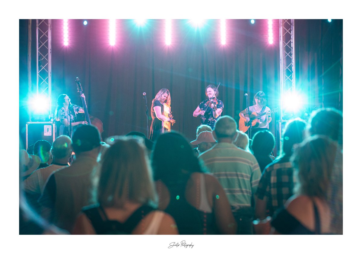 ShooterPics's tweet photo. GRAMMY-nominated Della Mae brought the heart of bluegrass to the Interstate Stage at The Long Road Festival. We had the privilege of capturing their on stage performance.

#DellMae #Bluegrass #TheLongRoadFestival #TLR2022 #Shooterpics https://t.co/GFDXIhXYVP