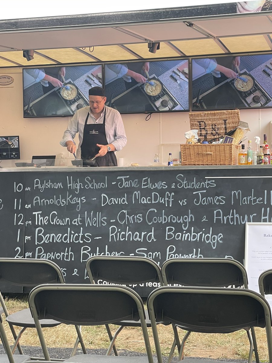 Andrew baker tweet media