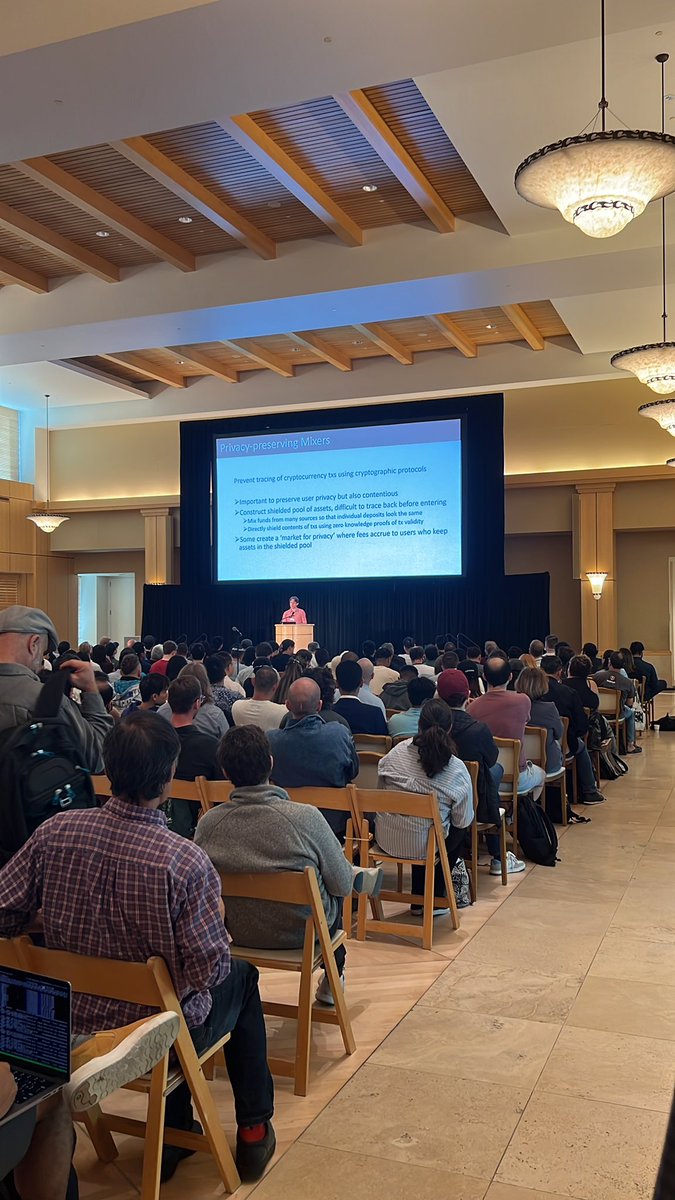 Life Lesson: The aesthetic of a presentation is inverse of its quality. Crypto > consulting wagmi. #Blockchain #Crypto