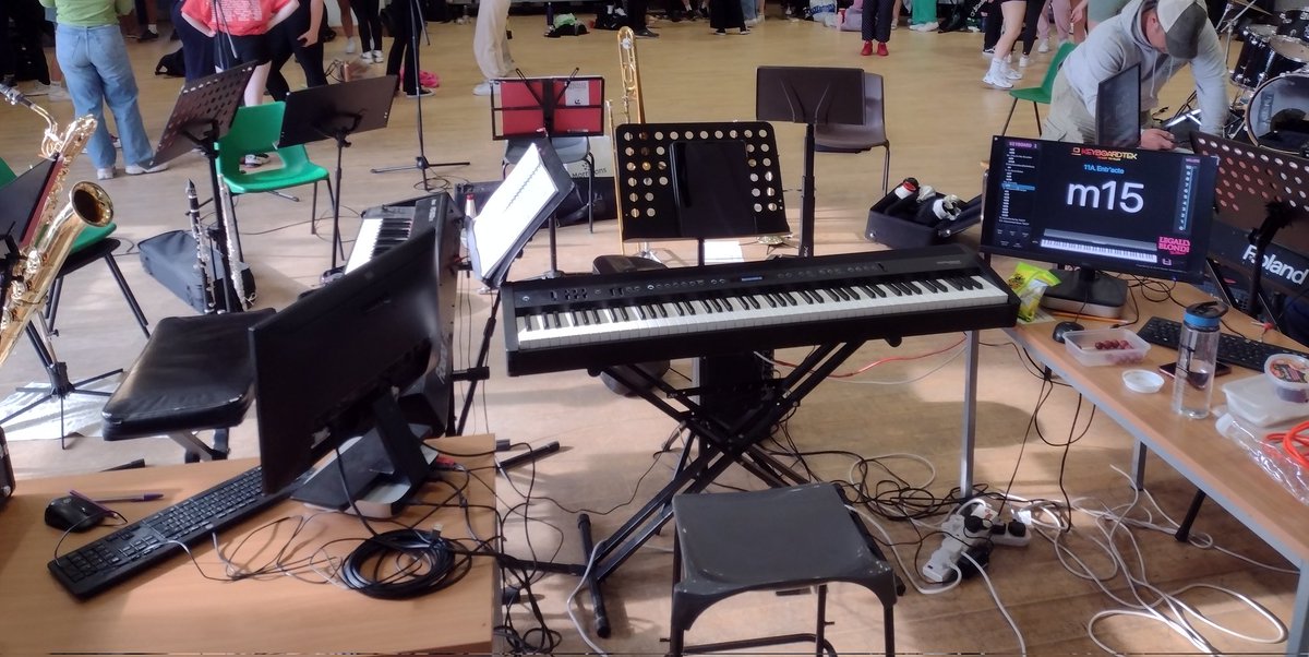 Lynsey Blair tweet media