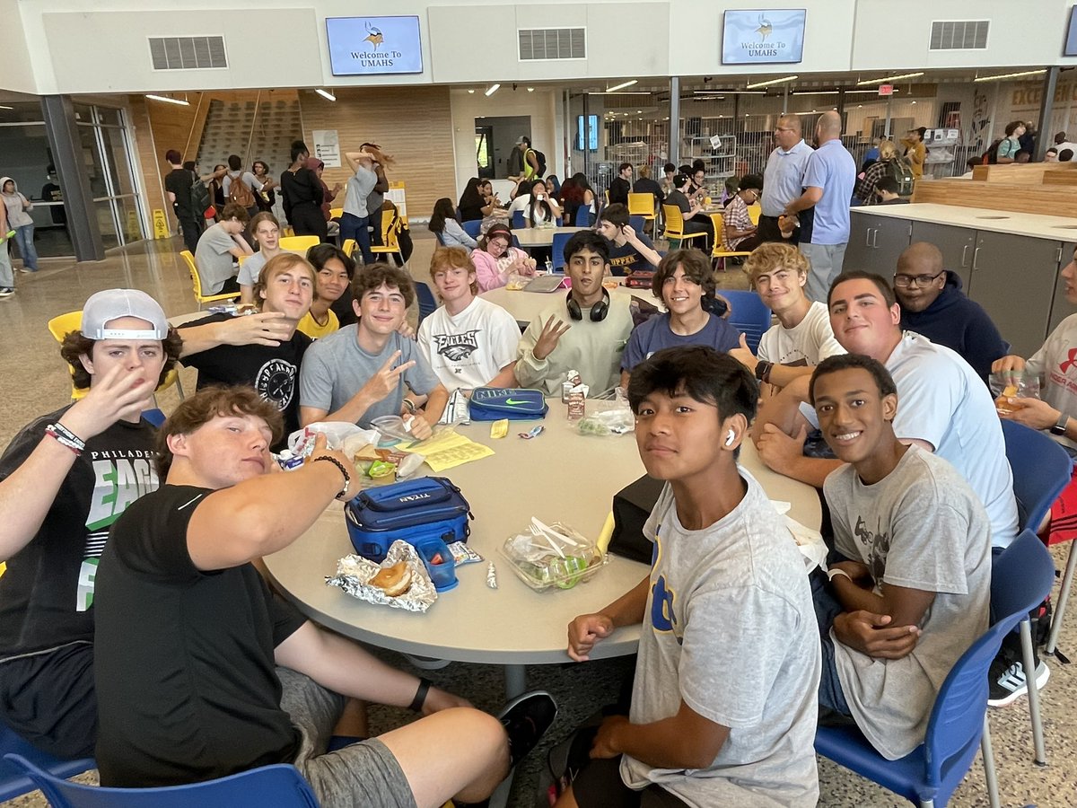 Awesome first day in our beautiful new building #HornsUp