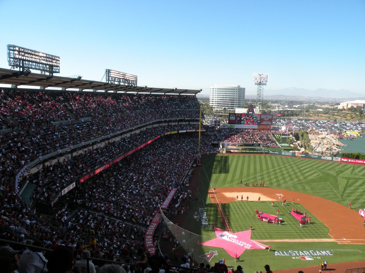 TheLiberalOC's tweet image. Senator Umberg Kills His Own Anti-Corruption Bill Involving Anaheim - theliberaloc.com/2022/08/29/sen… Umberg Kills His Own Anti-Corruption Bill Involving Anaheim