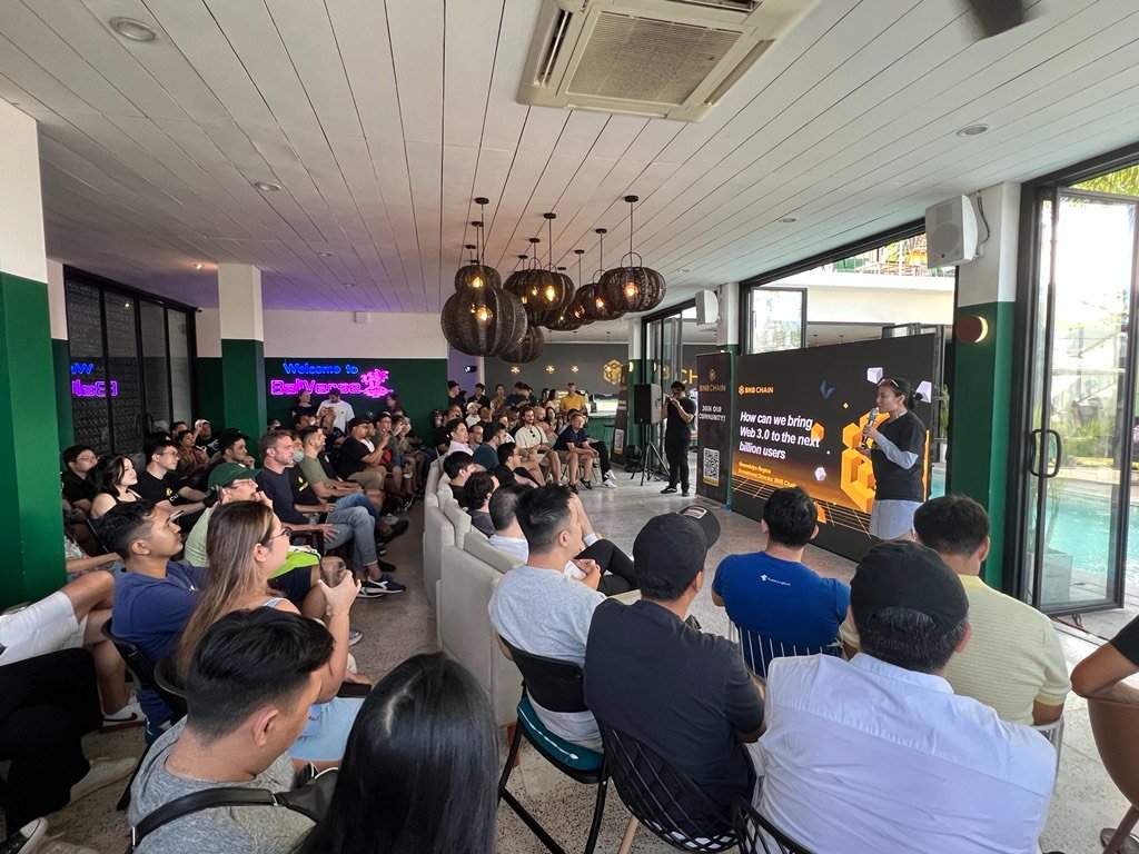 Our BNB Chain Innovation Meetup in Bali, Indonesia was a blast! 🇮🇩

Check out out some of the snaps of participants enjoying themselves on Saturday.

#BNBChainBali