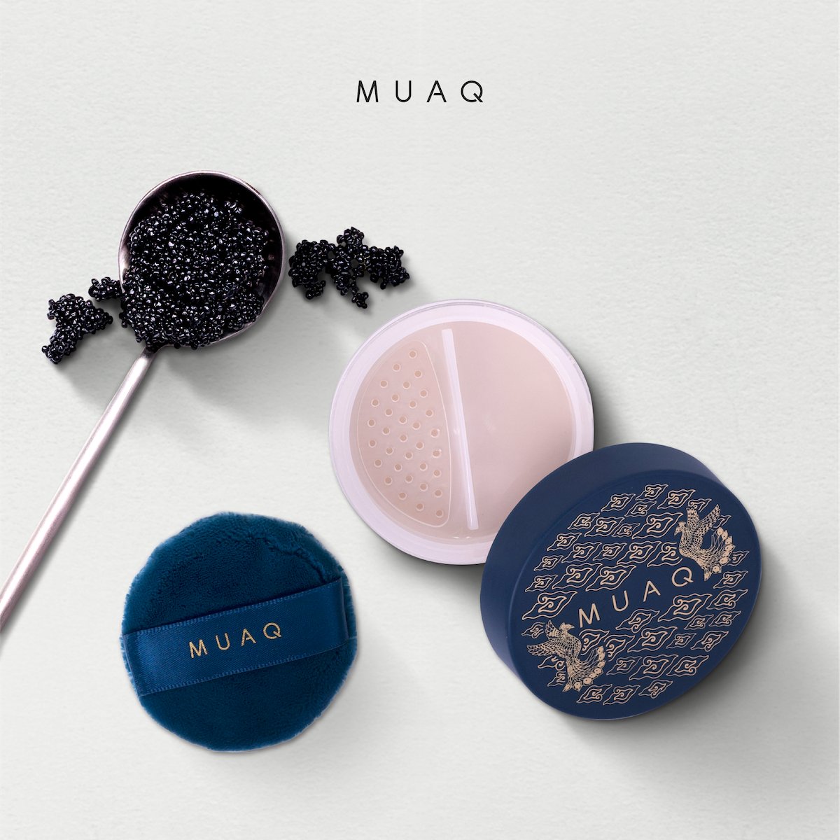 muaq_id's tweet photo. MUAQ HIGH DEFINITION LOOSE POWDER. This is the first Loose Powder infused with CAVIAR EXTRACT in Indonesia, and it’s formulated with Micro Smooth Particle.
#MUAQ #BeYOUnique #MUAQbeauty #CreatePerfection https://t.co/pNKqhbFNxU