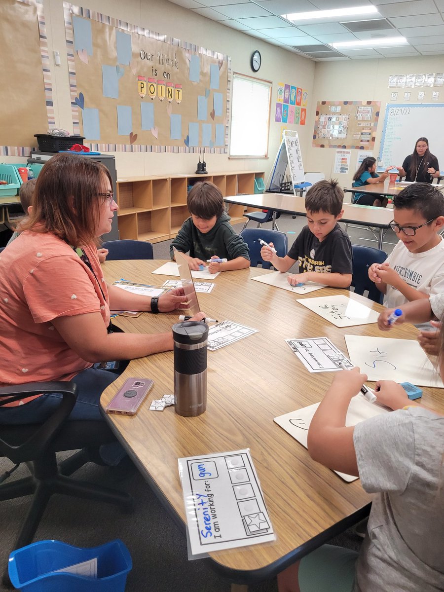 Dr. Amy Nguyen-Hernandez tweet media